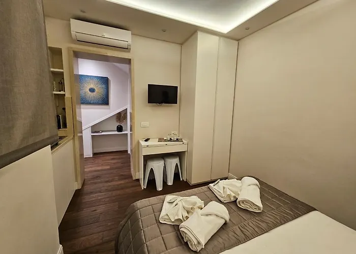 The One Frattina Apartment